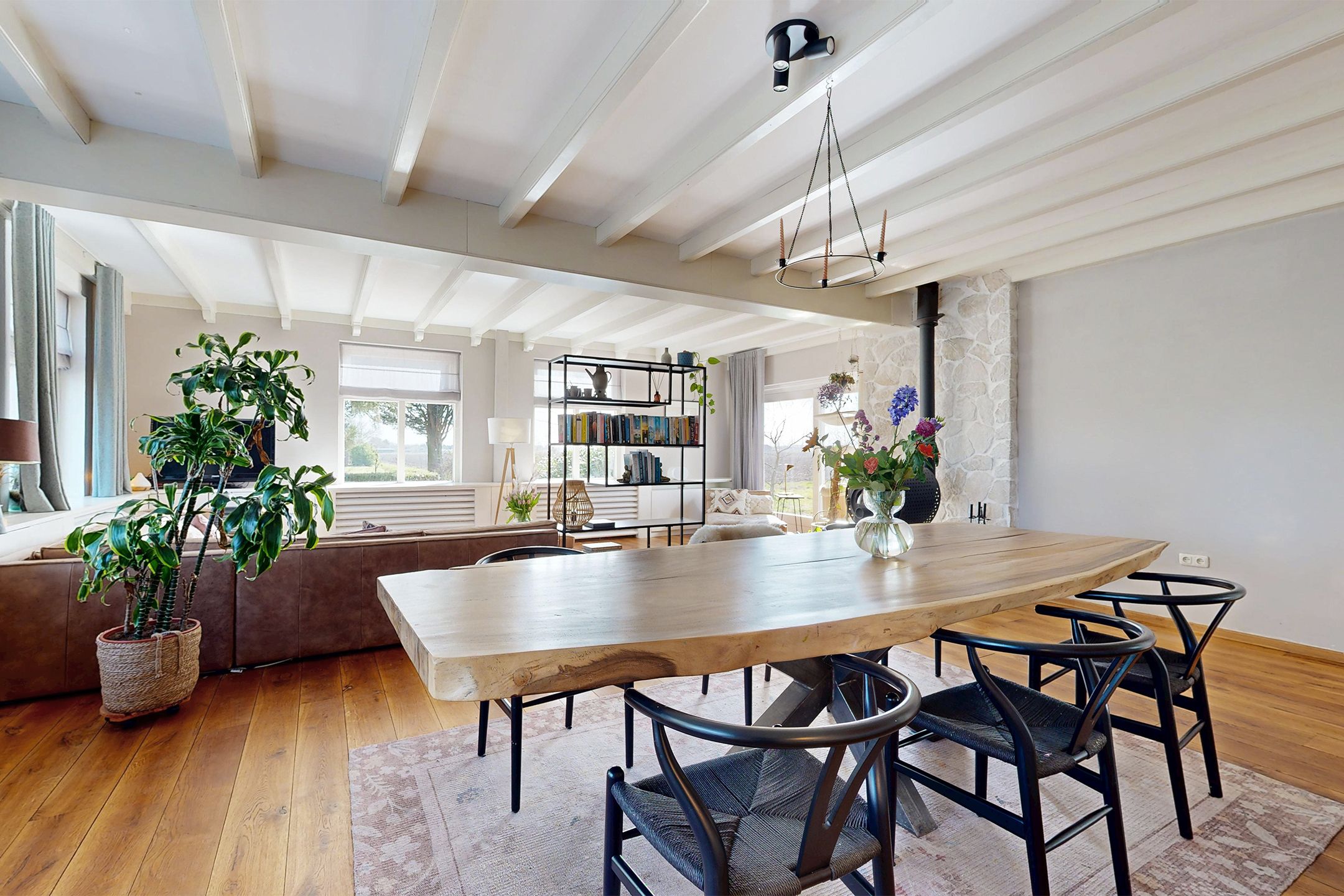 Foto 15 van Klundertseweg 37