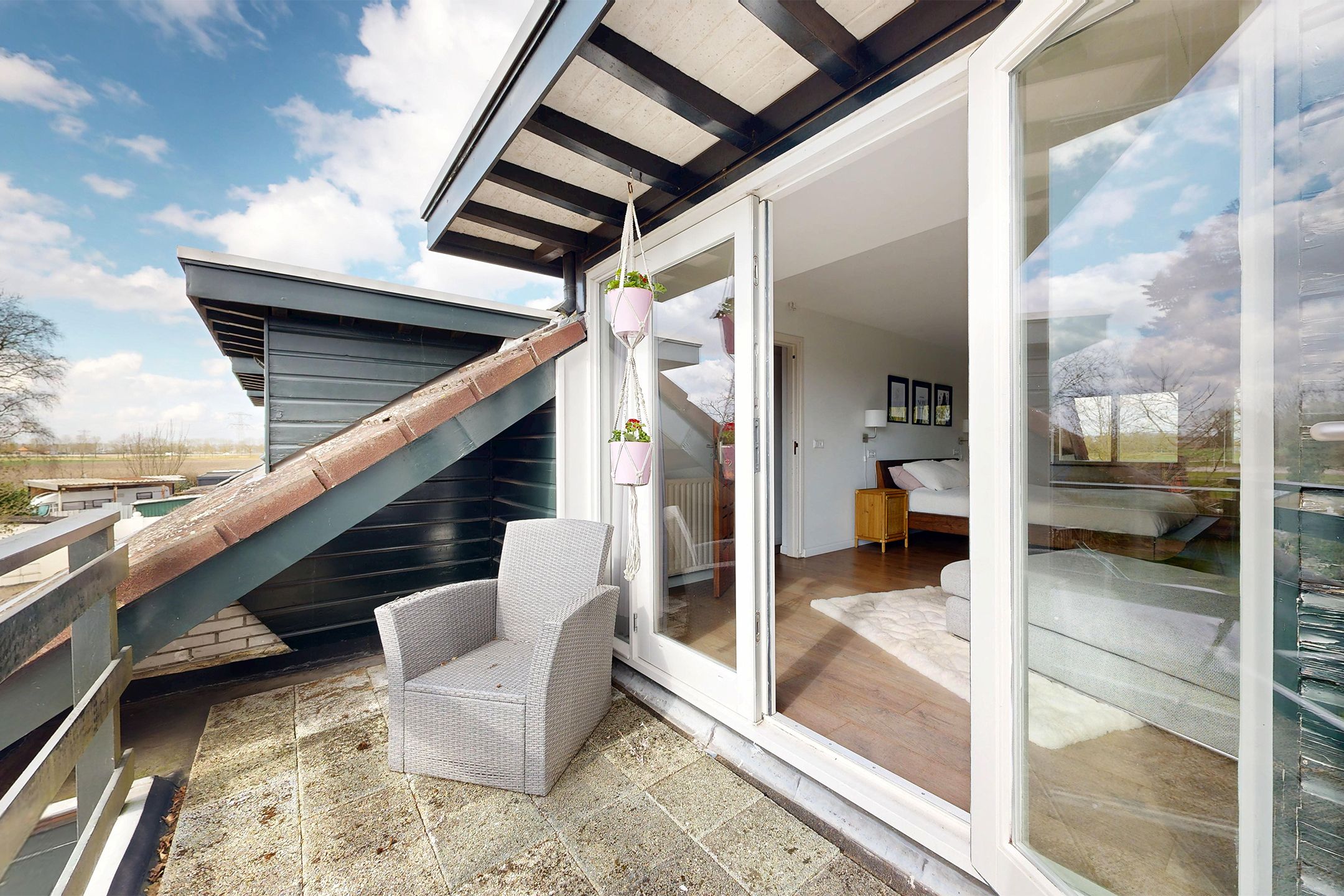 Foto 72 van Klundertseweg 37