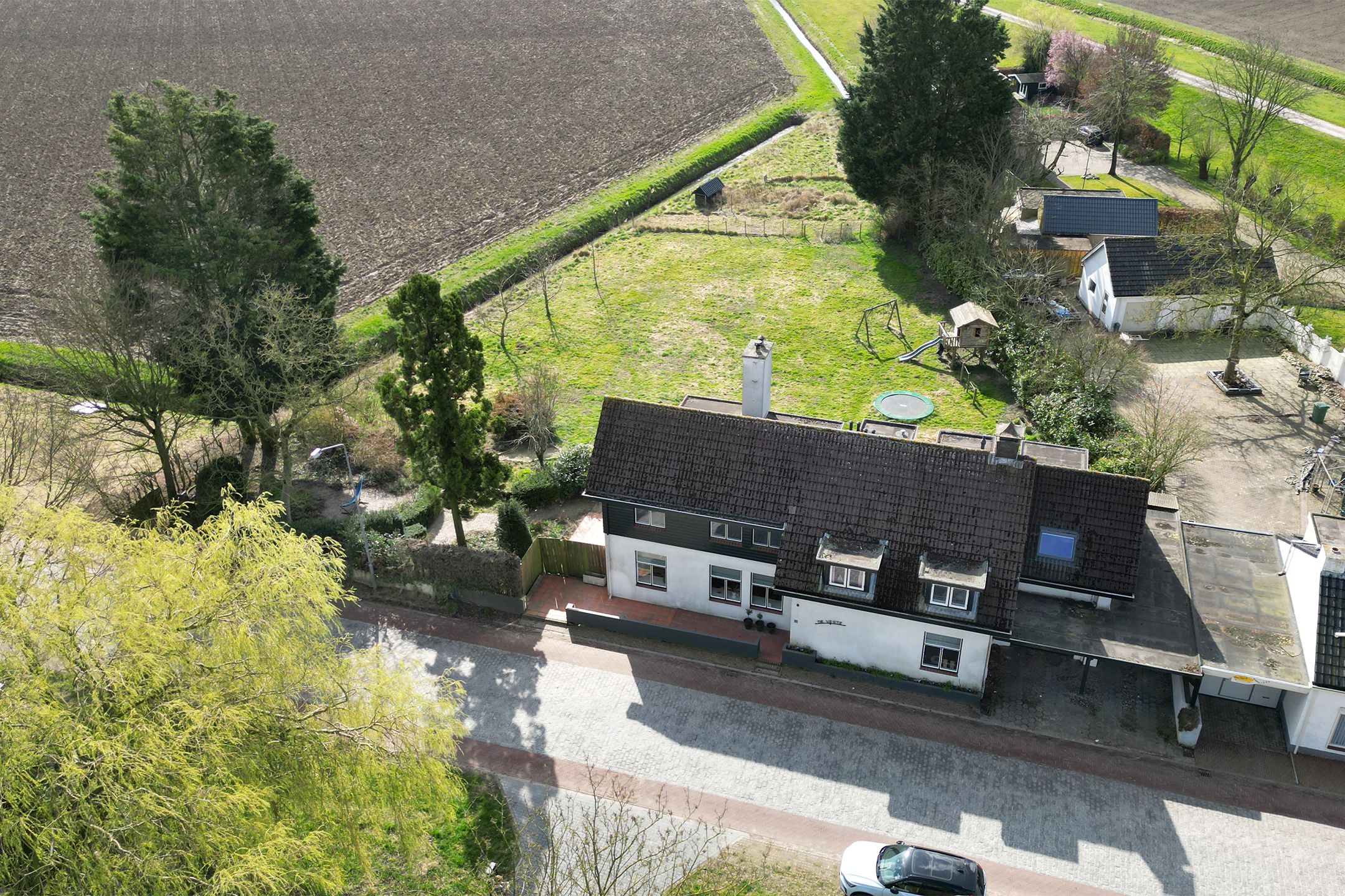 Foto 102 van Klundertseweg 37