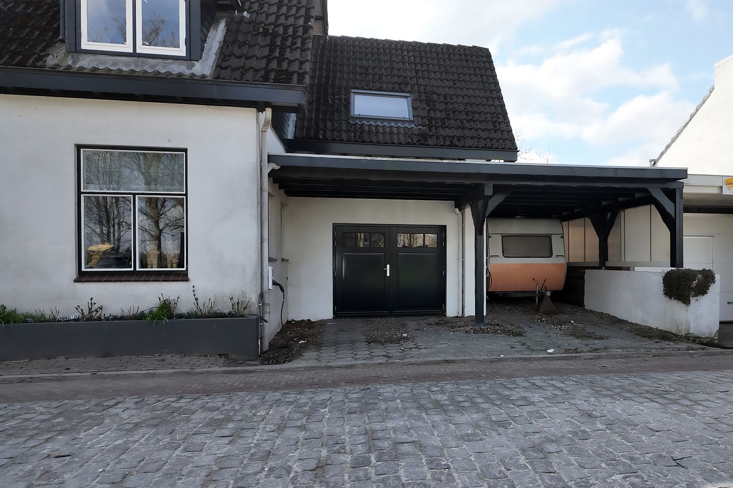 Foto 104 van Klundertseweg 37