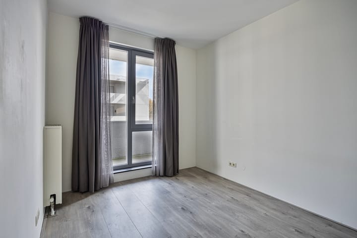 Foto 24 van Toos Korvezeepad 85