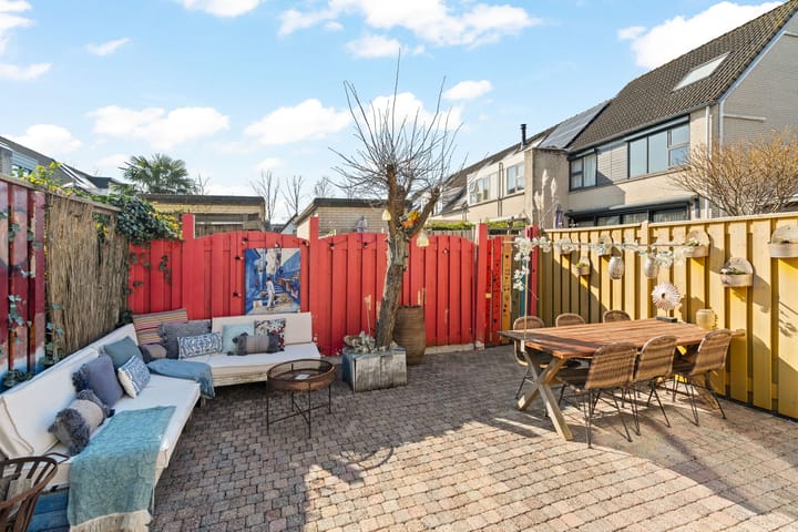 Foto 25 van Arica 105