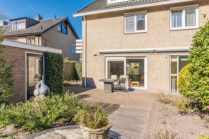 Foto 44 van Marie Koenenlaan 22