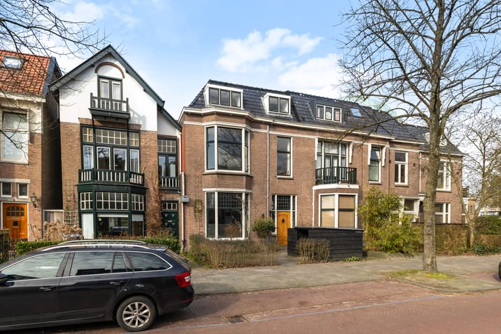 Foto 7 van Alma Tademastraat 5