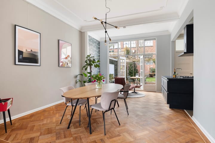 Foto 22 van Alma Tademastraat 5