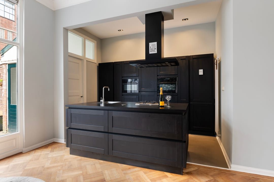 Foto 26 van Alma Tademastraat 5