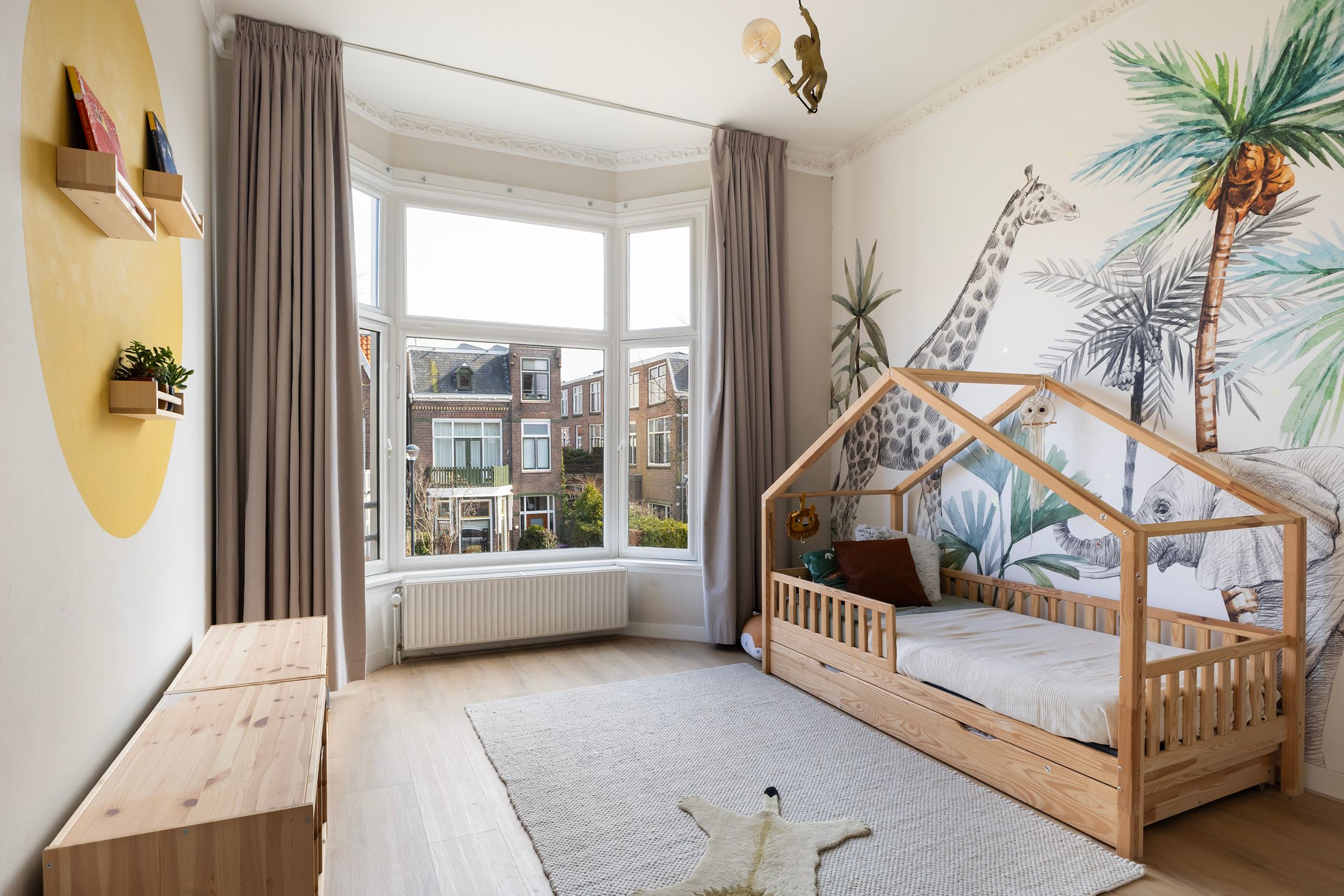 Foto 33 van Alma Tademastraat 5