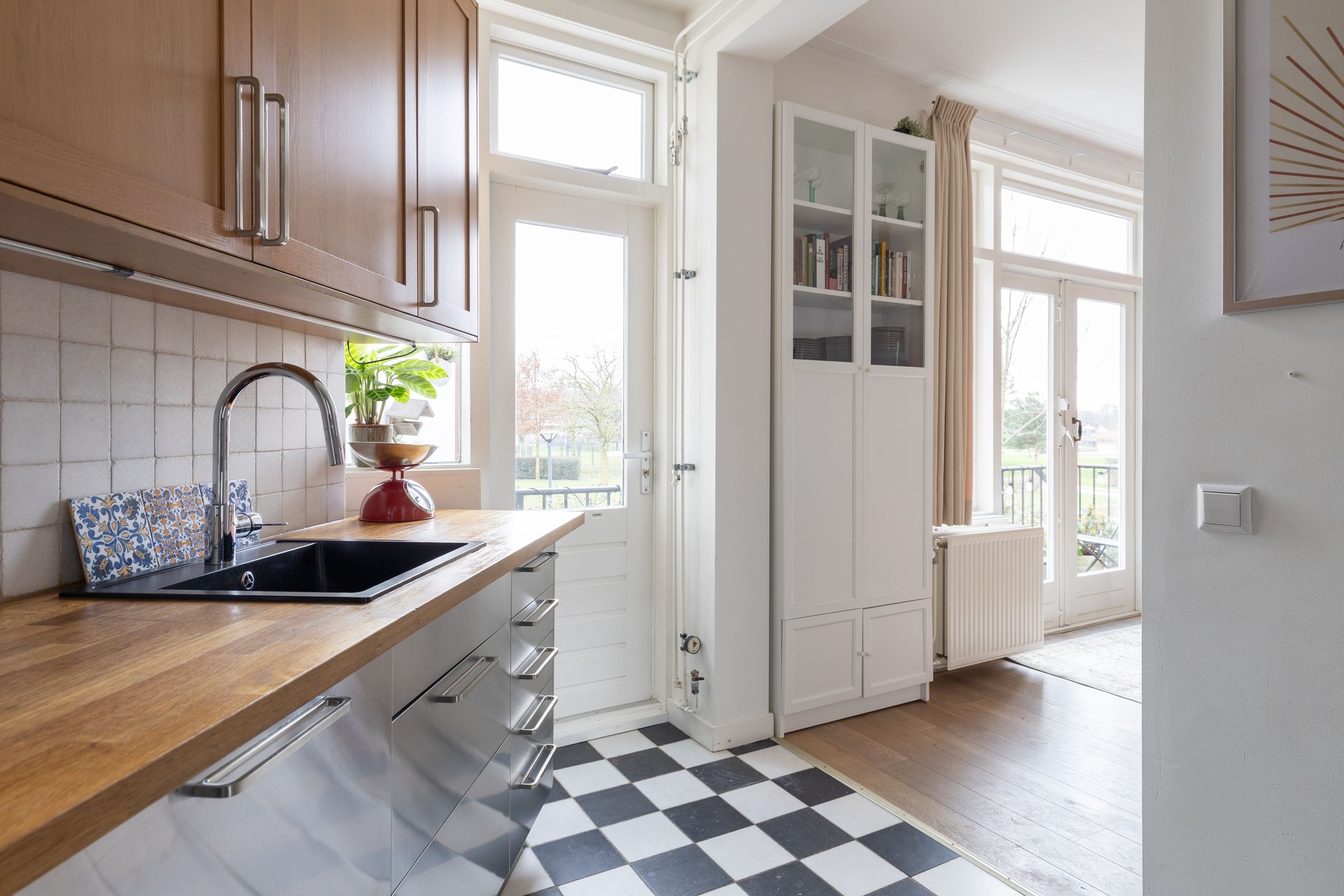 Foto 15 van Van Swindenstraat 73-BS