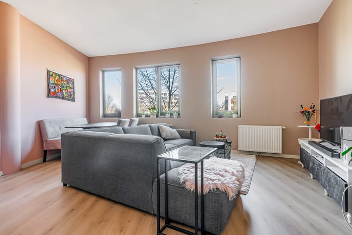 Foto 14 van Louis Armstrongweg 56-C