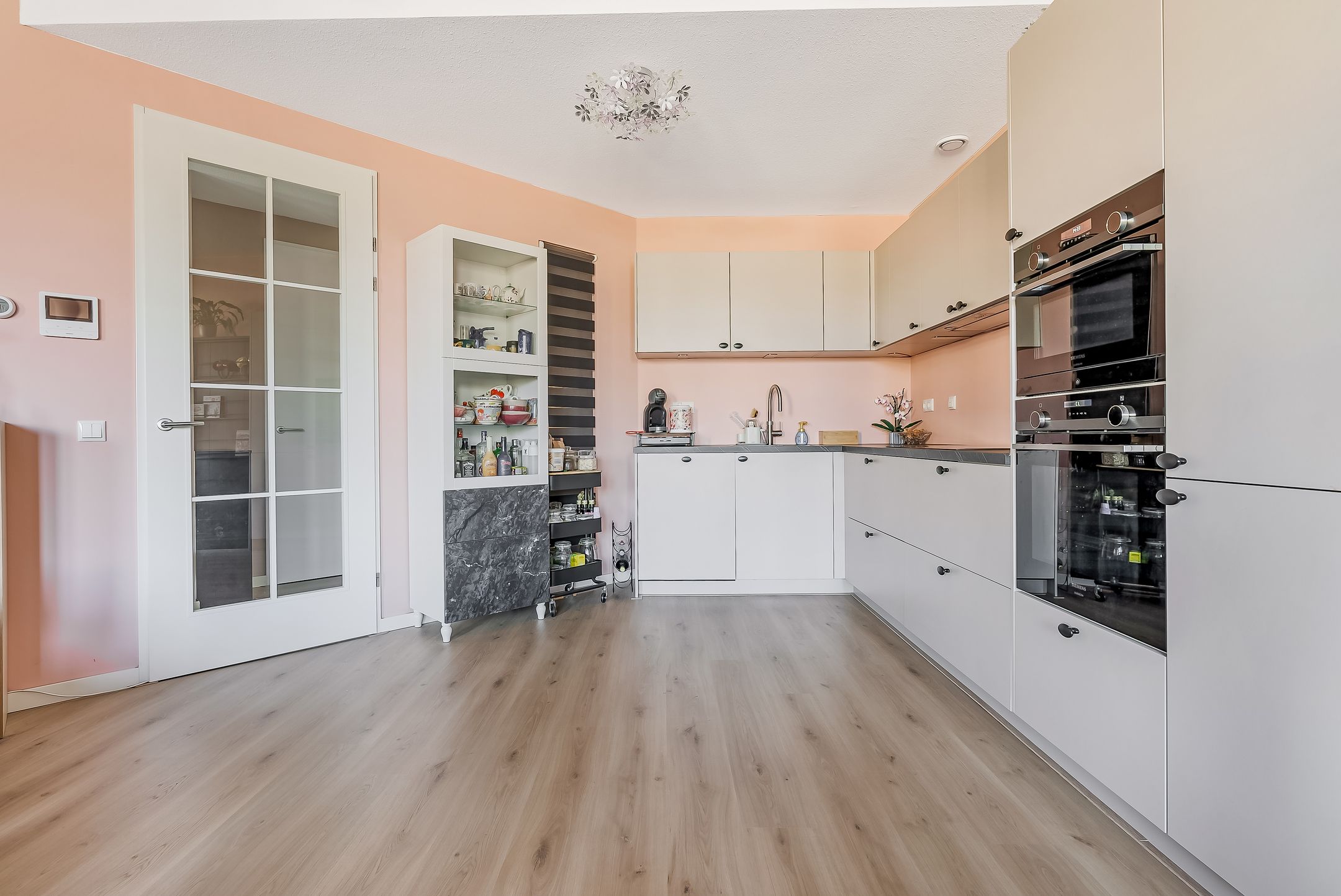 Foto 15 van Louis Armstrongweg 56-C