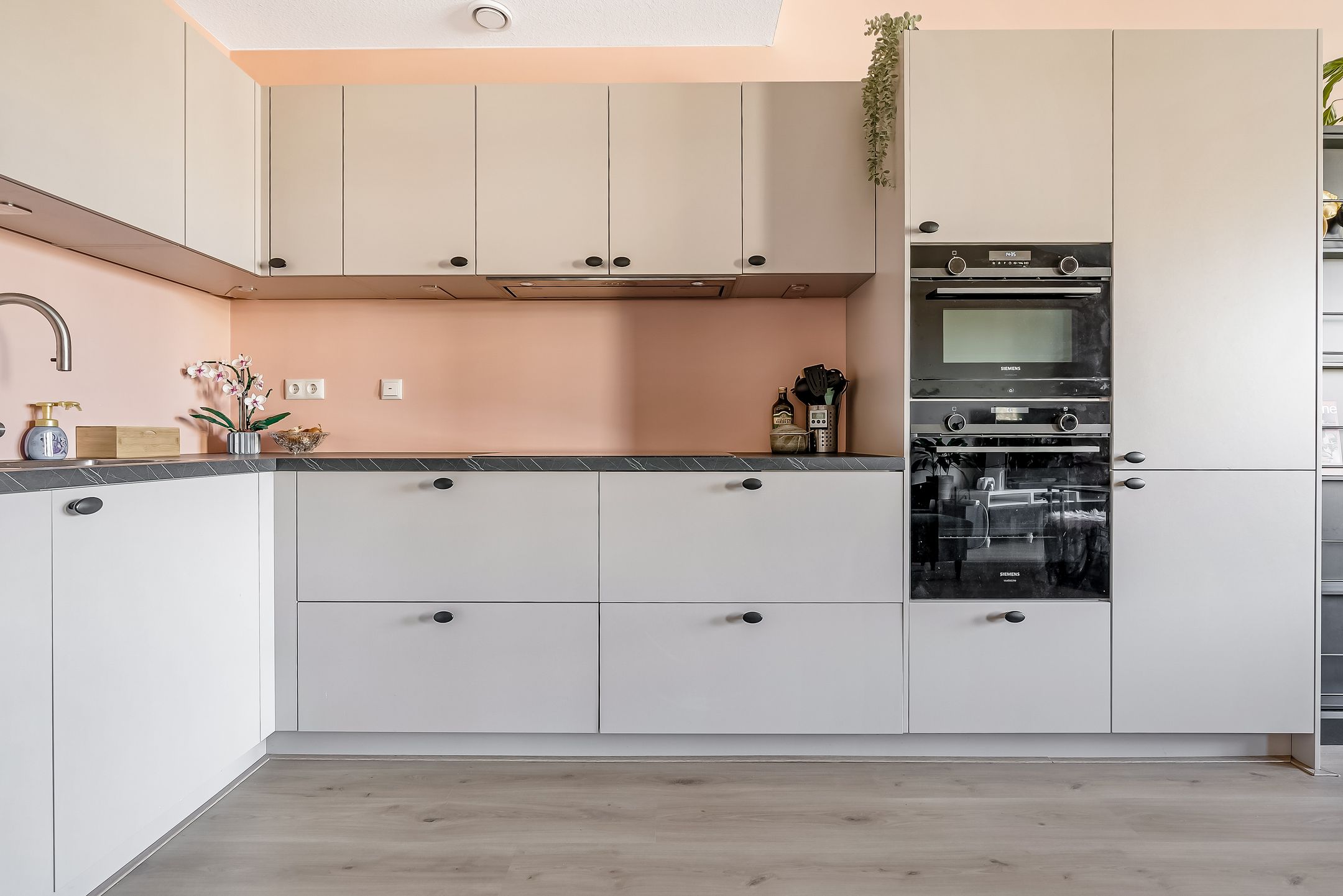 Foto 18 van Louis Armstrongweg 56-C