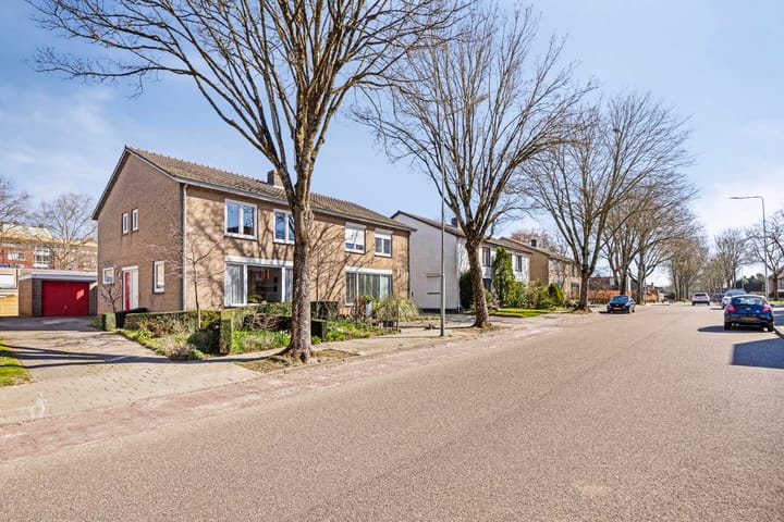 Foto 2 van Stikkerstraat 17