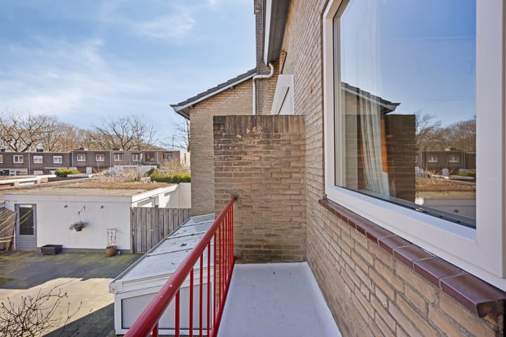 Foto 24 van Stikkerstraat 17