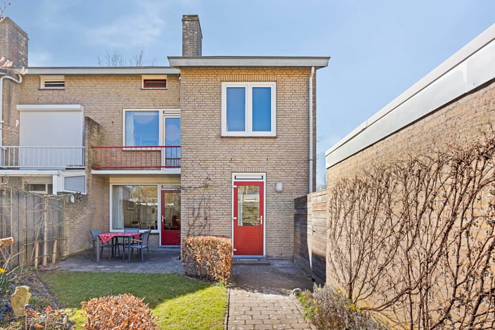 Foto 34 van Stikkerstraat 17