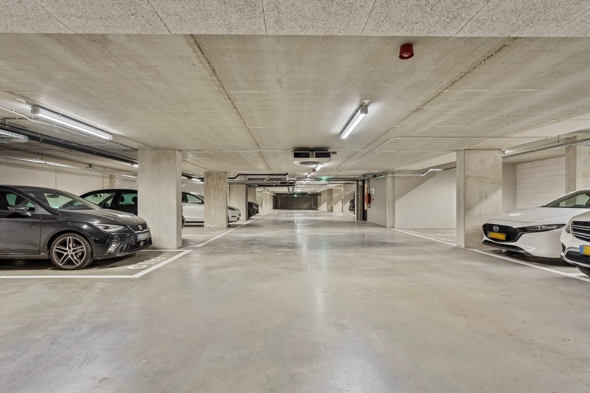 Foto 21 van Hellingbaan 196