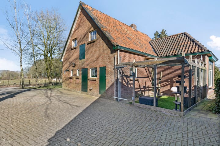 Foto 32 van Orchideestraat 10