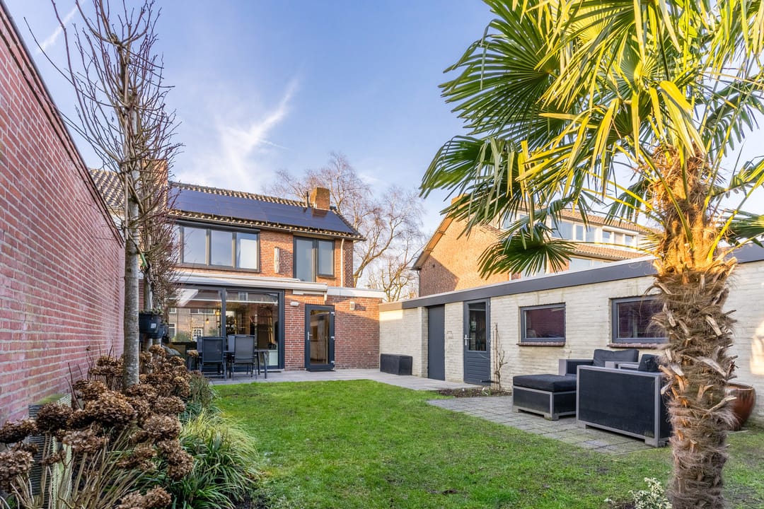 Photo 2 of Margrietstraat 4