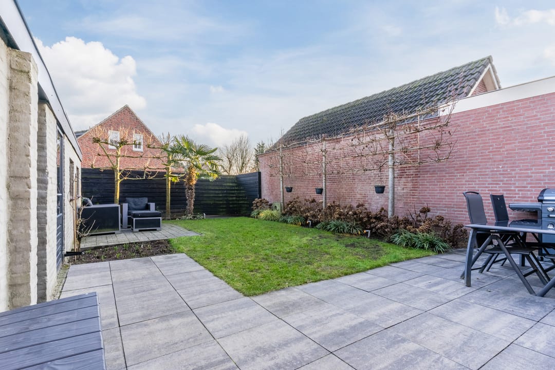 Photo 41 of Margrietstraat 4