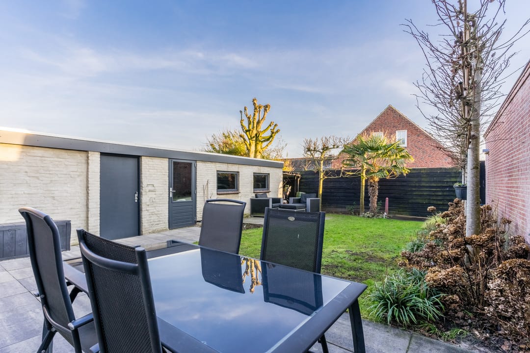 Photo 43 of Margrietstraat 4