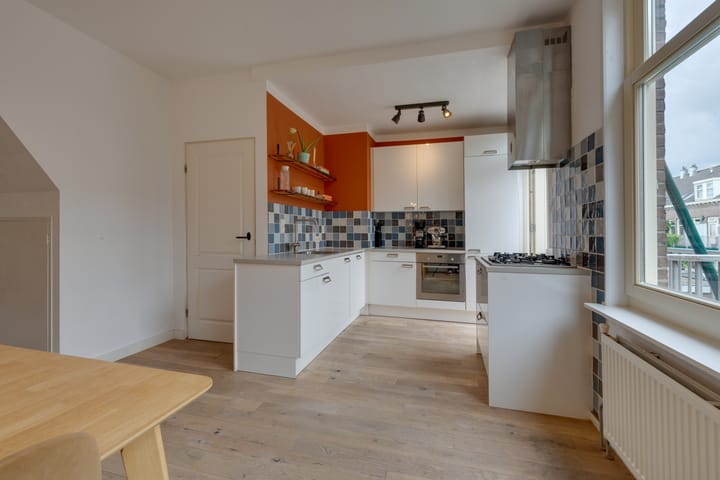 Photo 16 of Meeuwenlaan 221-A