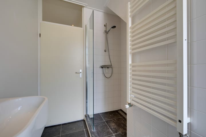 Photo 36 of Meeuwenlaan 221-A