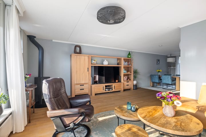 Foto 7 van Stationsstraat 64