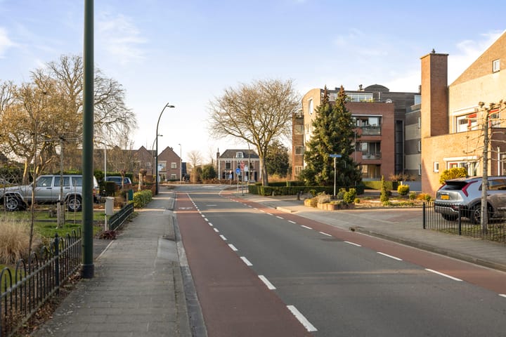 Foto 36 van Stationsstraat 64