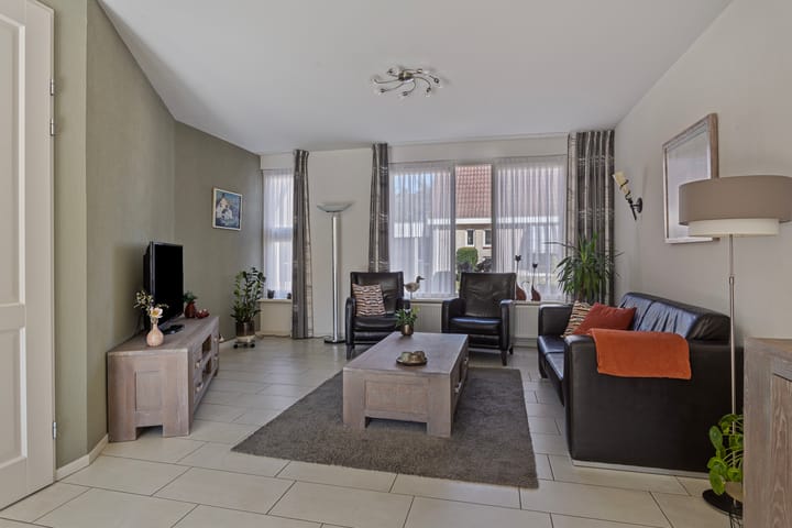 Foto 2 van Koos Roksstraat 5