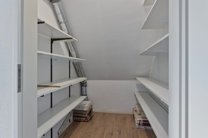 Foto 32 van Koos Roksstraat 5