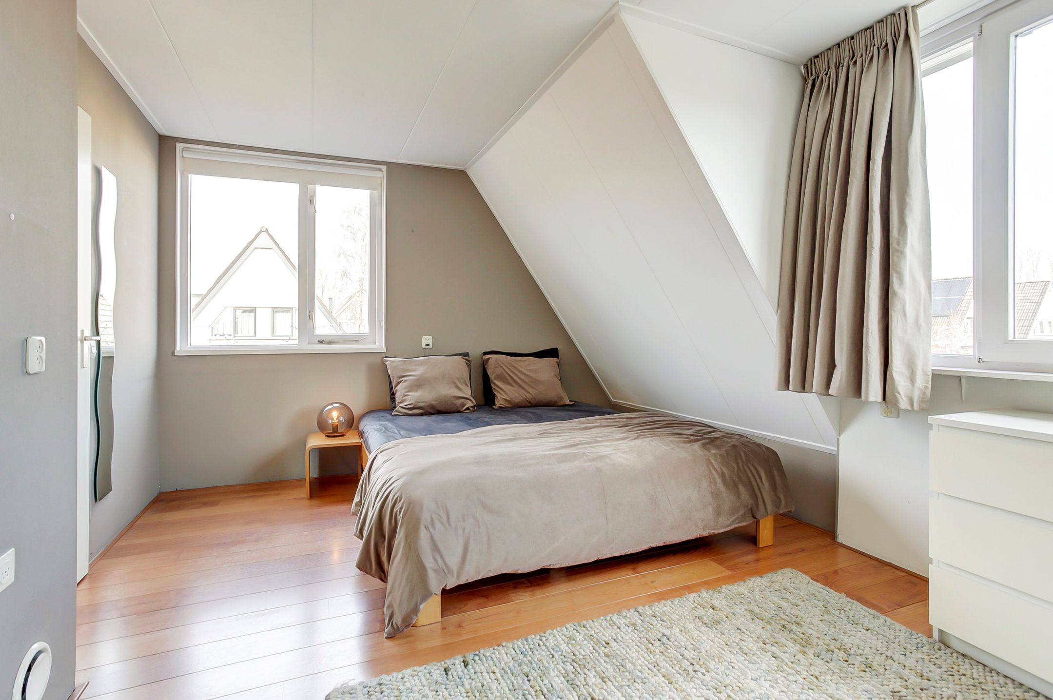 Foto 21 van Concourslaan 27