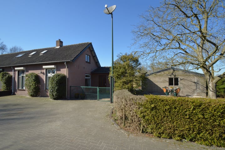 Bekijk foto van Nastreek 12
