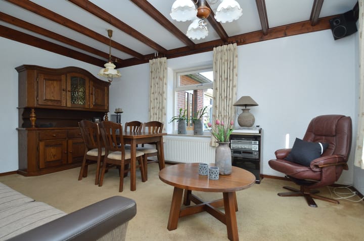 Foto 3 van Nastreek 12