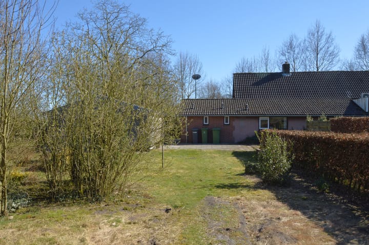 Foto 21 van Nastreek 12