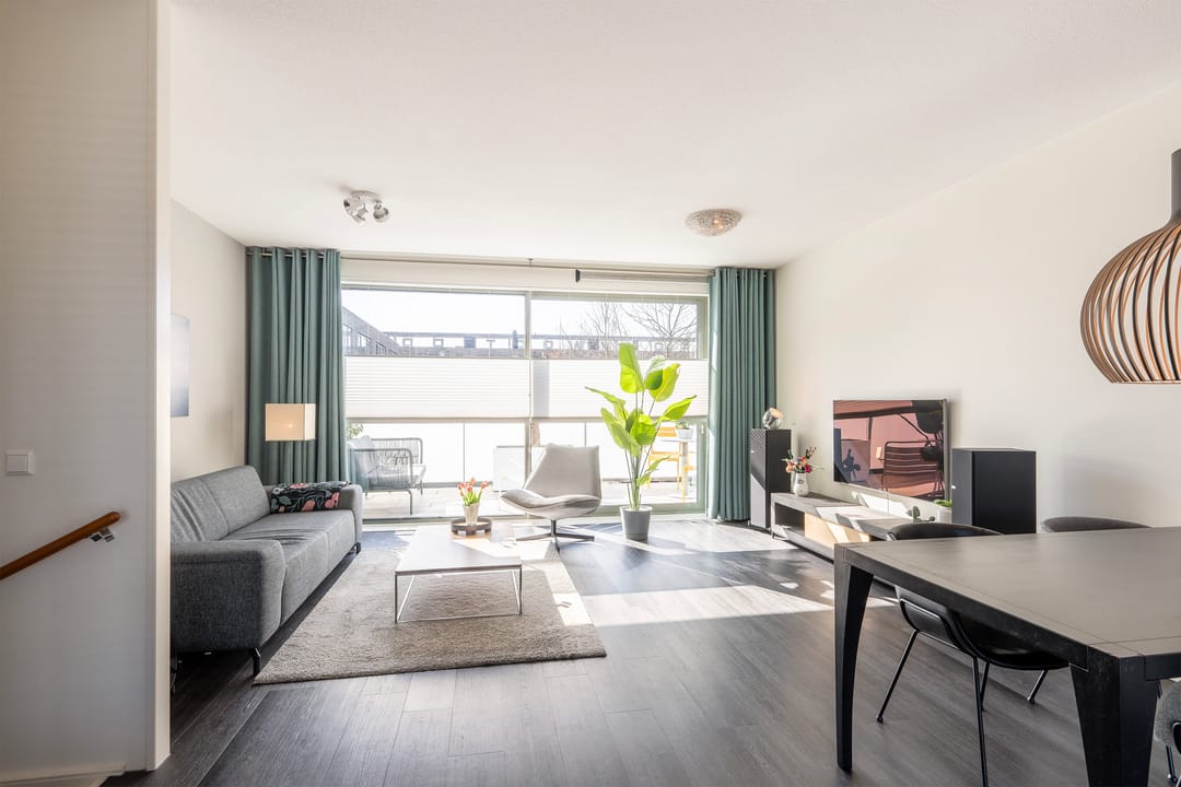 Foto 2 van Petuniastraat 206