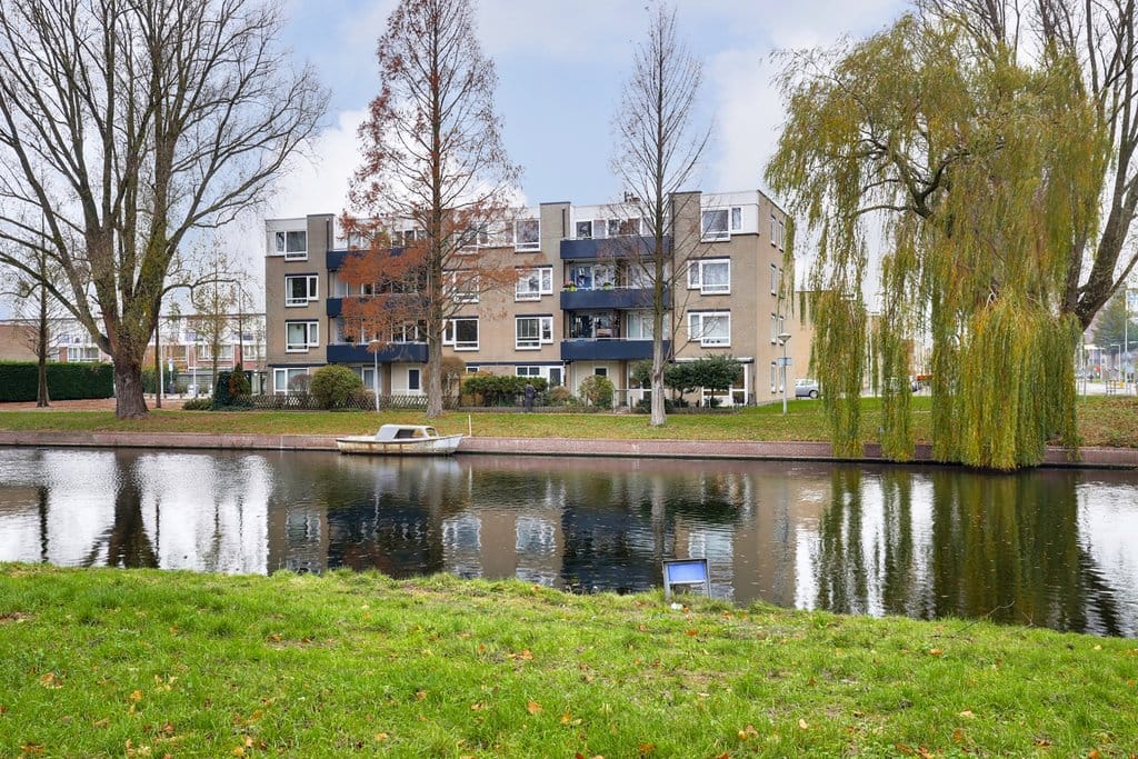 Photo 18 of Prof. R. Casimirstraat 84