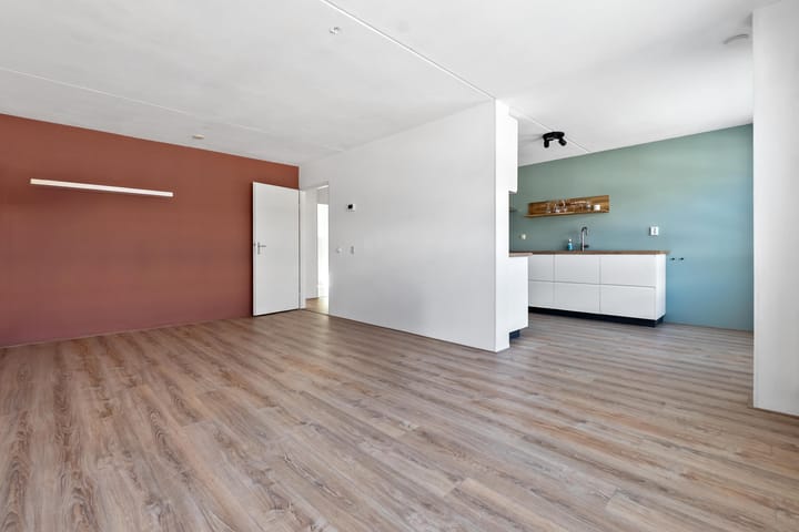 Foto 2 van Van Diemenstraat 64