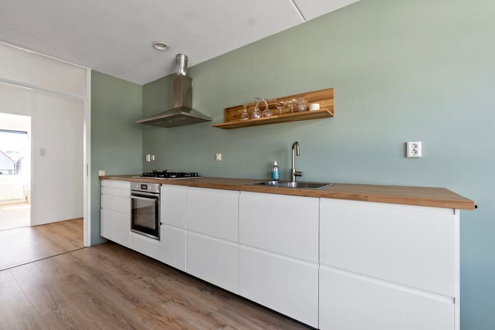 Foto 11 van Van Diemenstraat 64