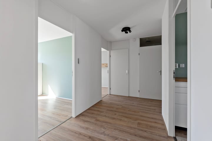 Foto 14 van Van Diemenstraat 64