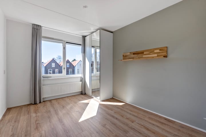 Foto 17 van Van Diemenstraat 64