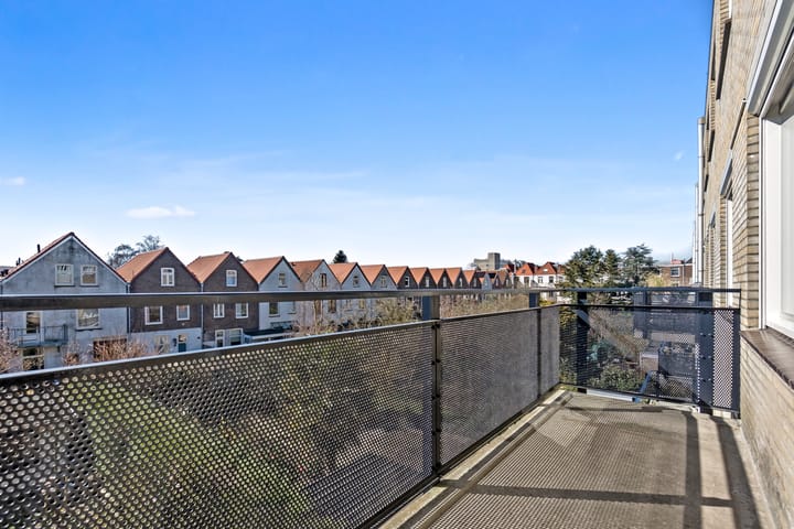 Foto 26 van Van Diemenstraat 64