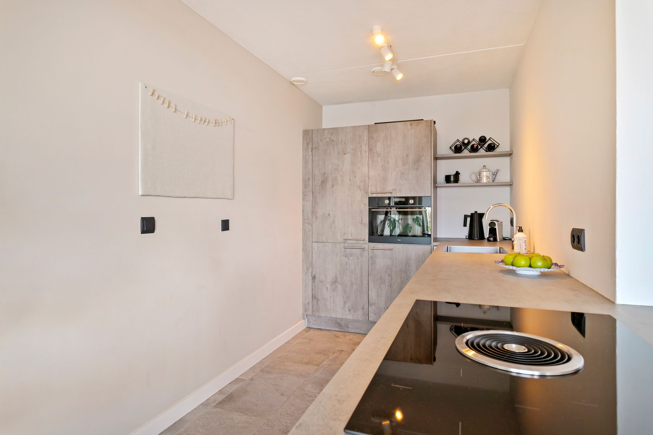 Foto 24 van Onderwijsboulevard 172