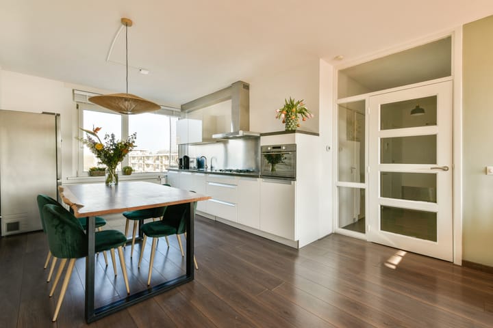 Foto 2 van Lorentzplein 19