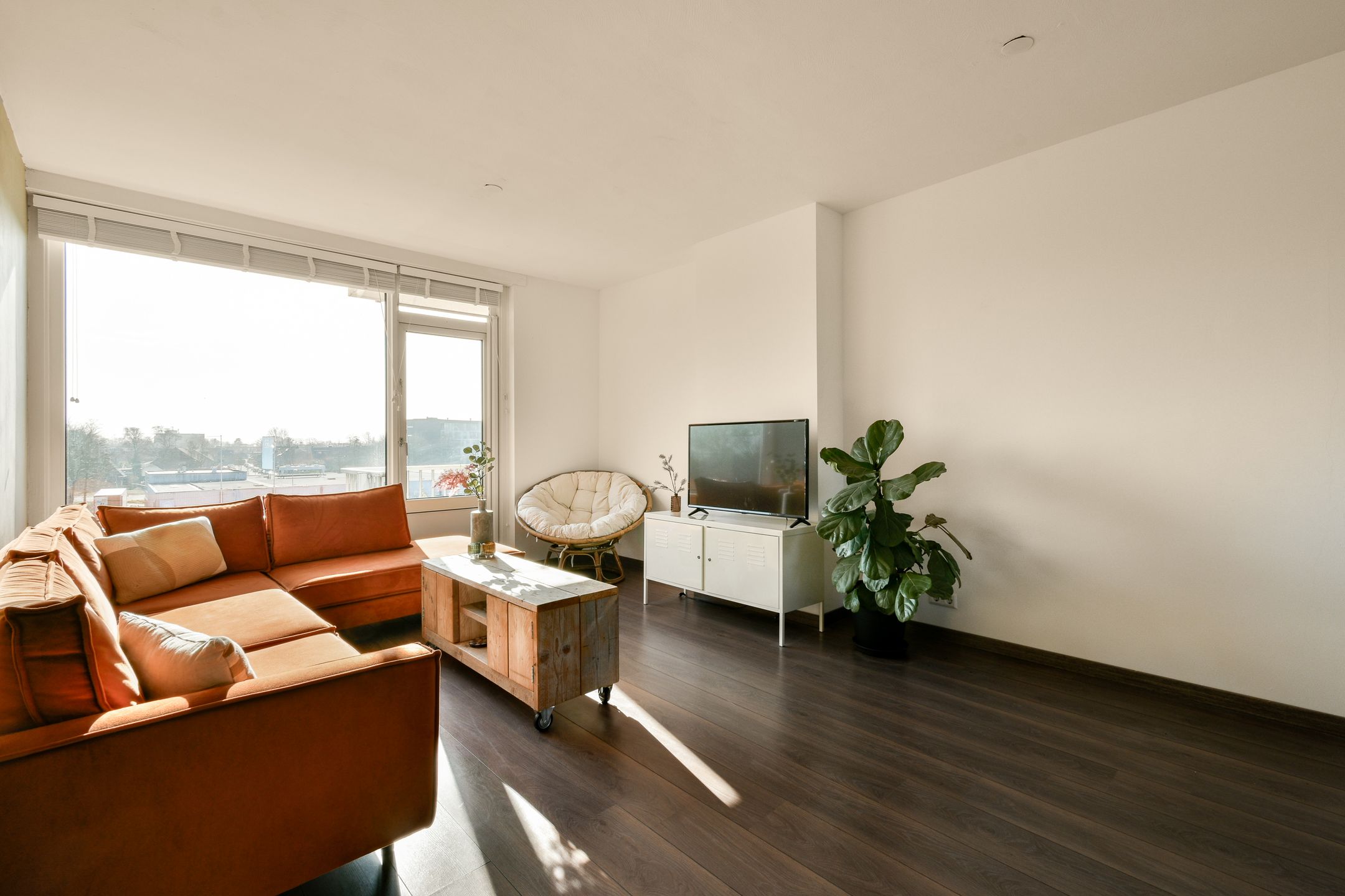 Foto 6 van Lorentzplein 19