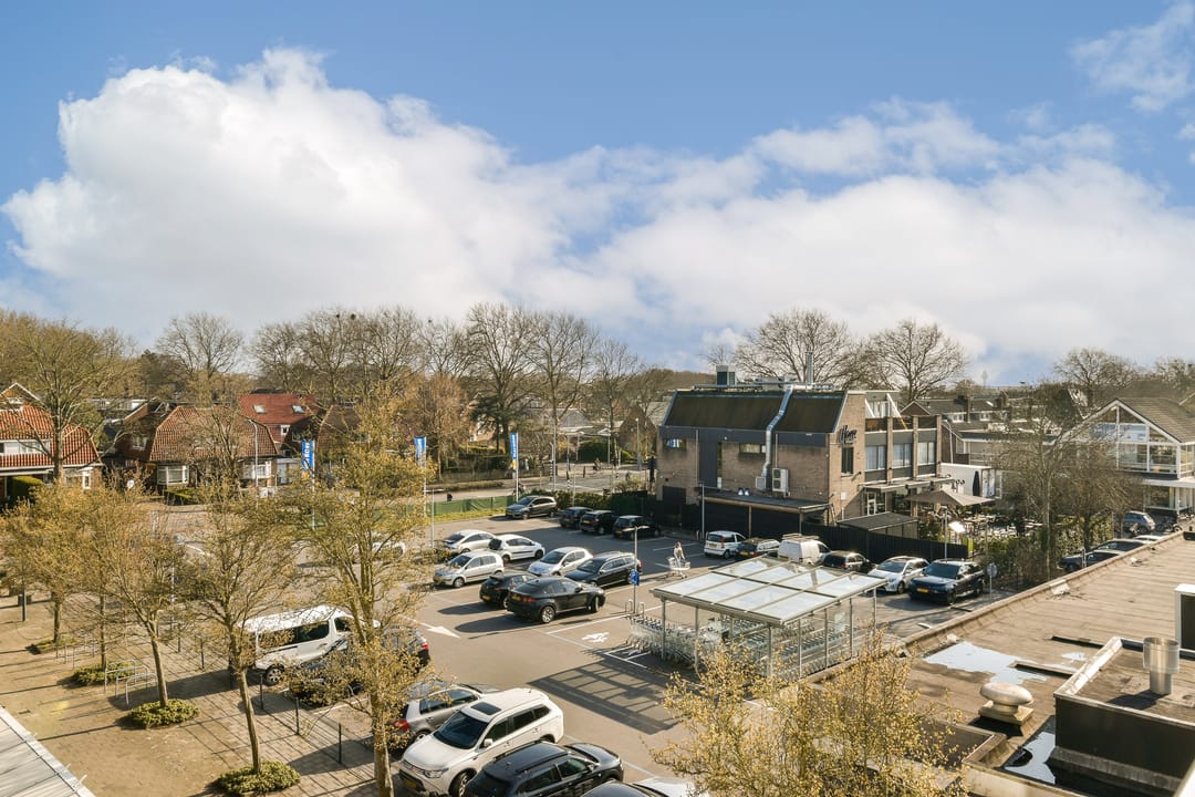 Foto 8 van Lorentzplein 19