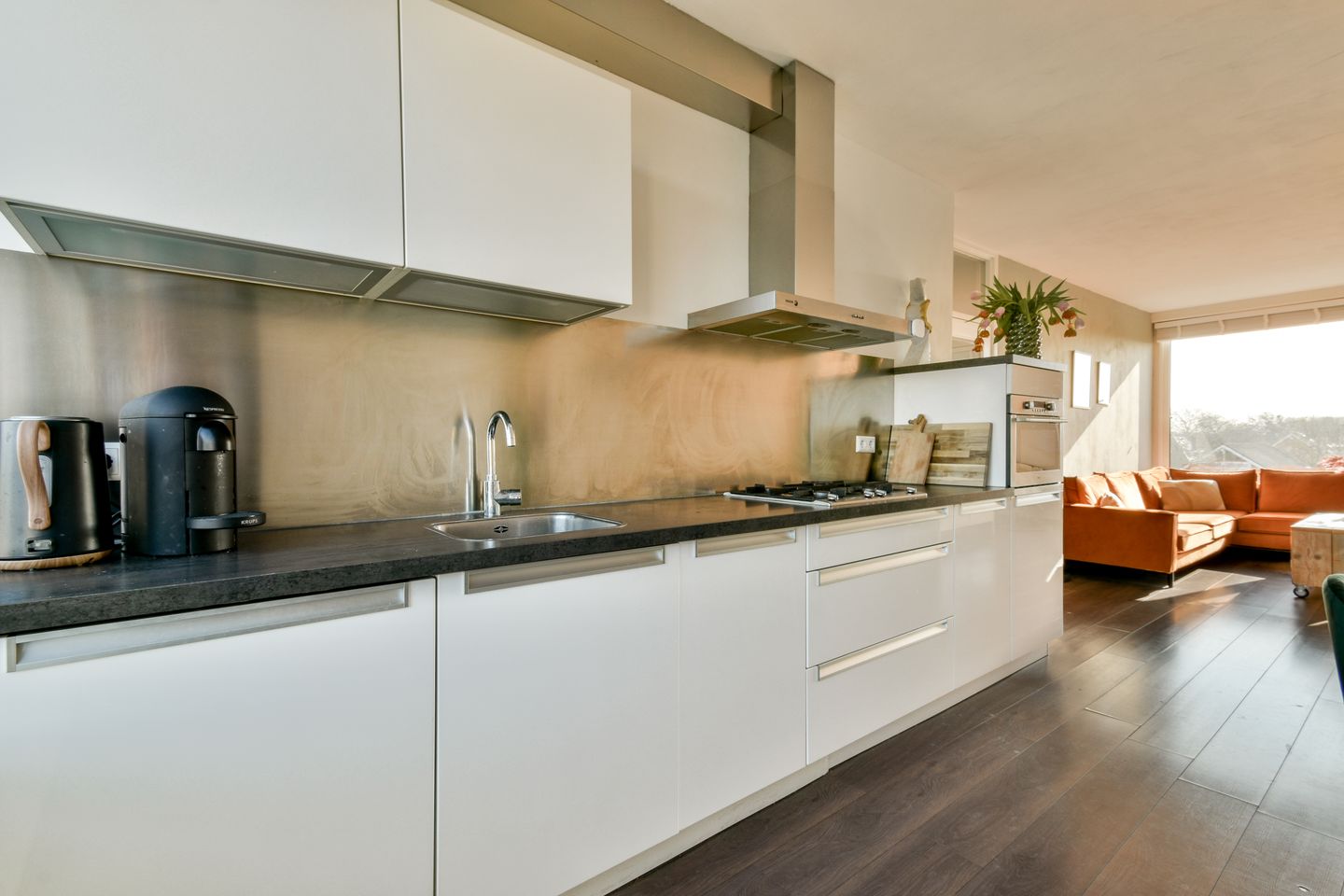 Foto 10 van Lorentzplein 19