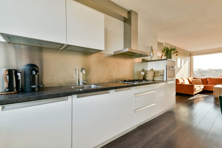 Foto 10 van Lorentzplein 19