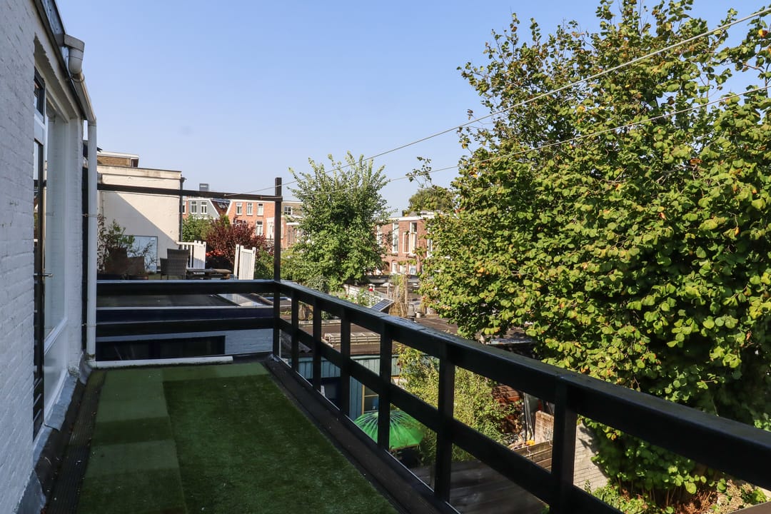 Photo 37 of Willem Lodewijkstraat 105