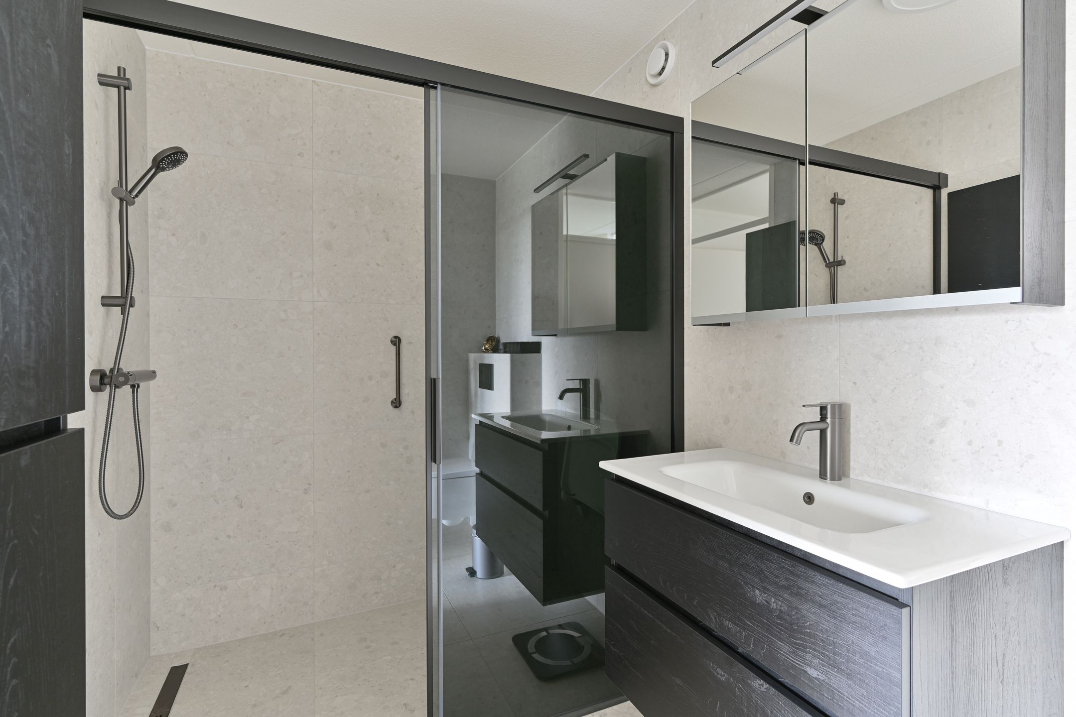 Foto 3 van Flintstraat 95