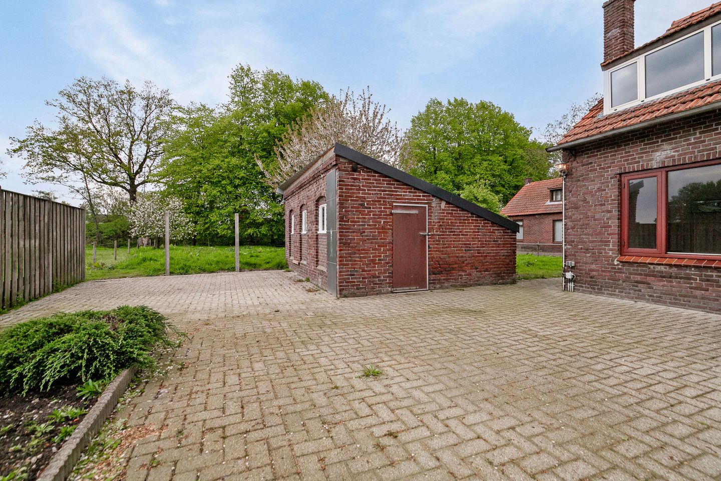 Bekijk foto 5 van Kanaaldijk 3