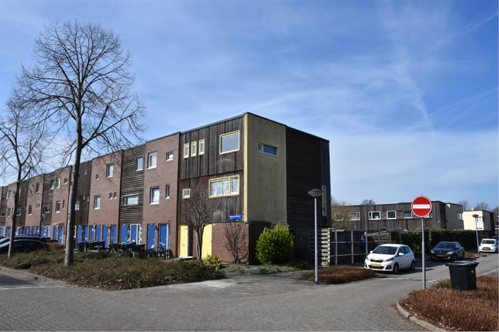 Foto 5 van Middachtenlaan 90